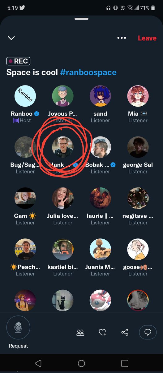 Potato_of_Joy's tweet photo. #ranboospace dude Hank green is just chilling here https://t.co/Y6B6o7OPhv