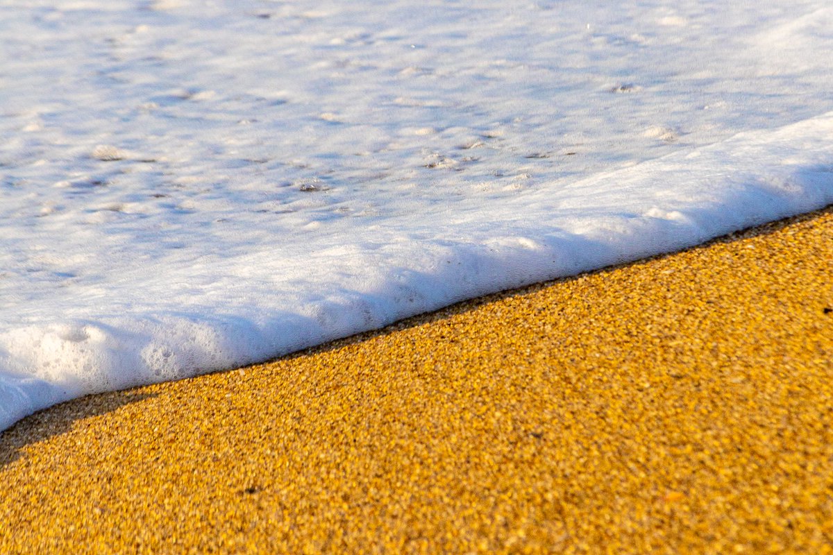 robertoms5's tweet photo. Praia de Barra velha... senti o gosto da espuma!!!! Me segue no insta https://t.co/LXMWAFAYdm https://t.co/87Eet3Epyv