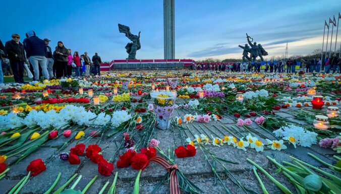 LieneCipule's tweet photo. Šim jākļūst par atvadu pasākumu no orku pirksta. Lai ir okupekļa kapusvētki vai kas tāds.Vairāk iespēju kam šādam notikt nedrīkstam pieļaut! 
Šis vājprāta,vardarbības, okupācijas  un izvarotāju simbols ir jānoslauka no zemes virsmas. https://t.co/UMdjUNzD2G