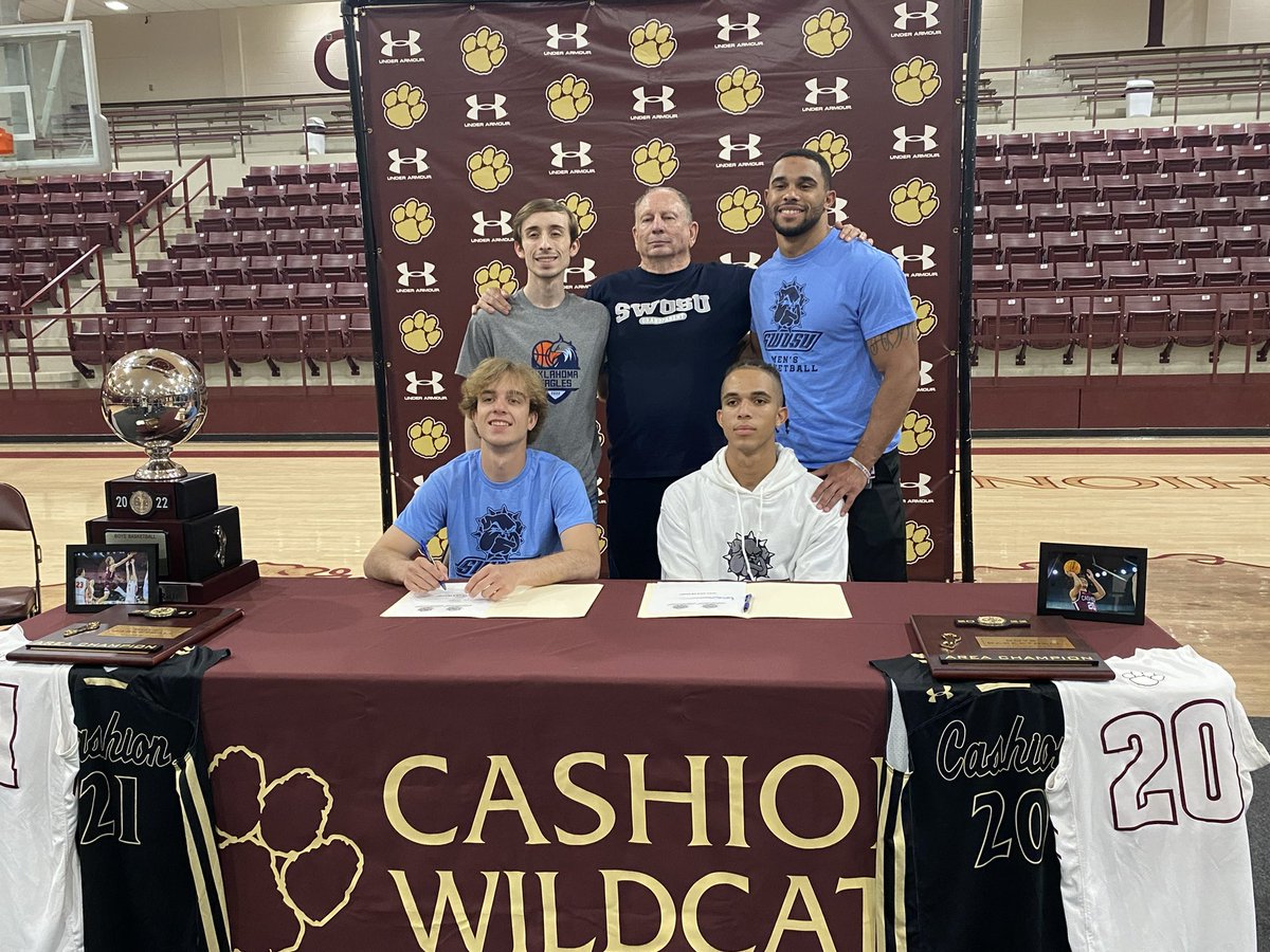 Congratulations to Cashion HS guard tandem @jonahjenkins21/@VanceRaney on each signing to play at @SWOSUHoops next year! #DAWGS