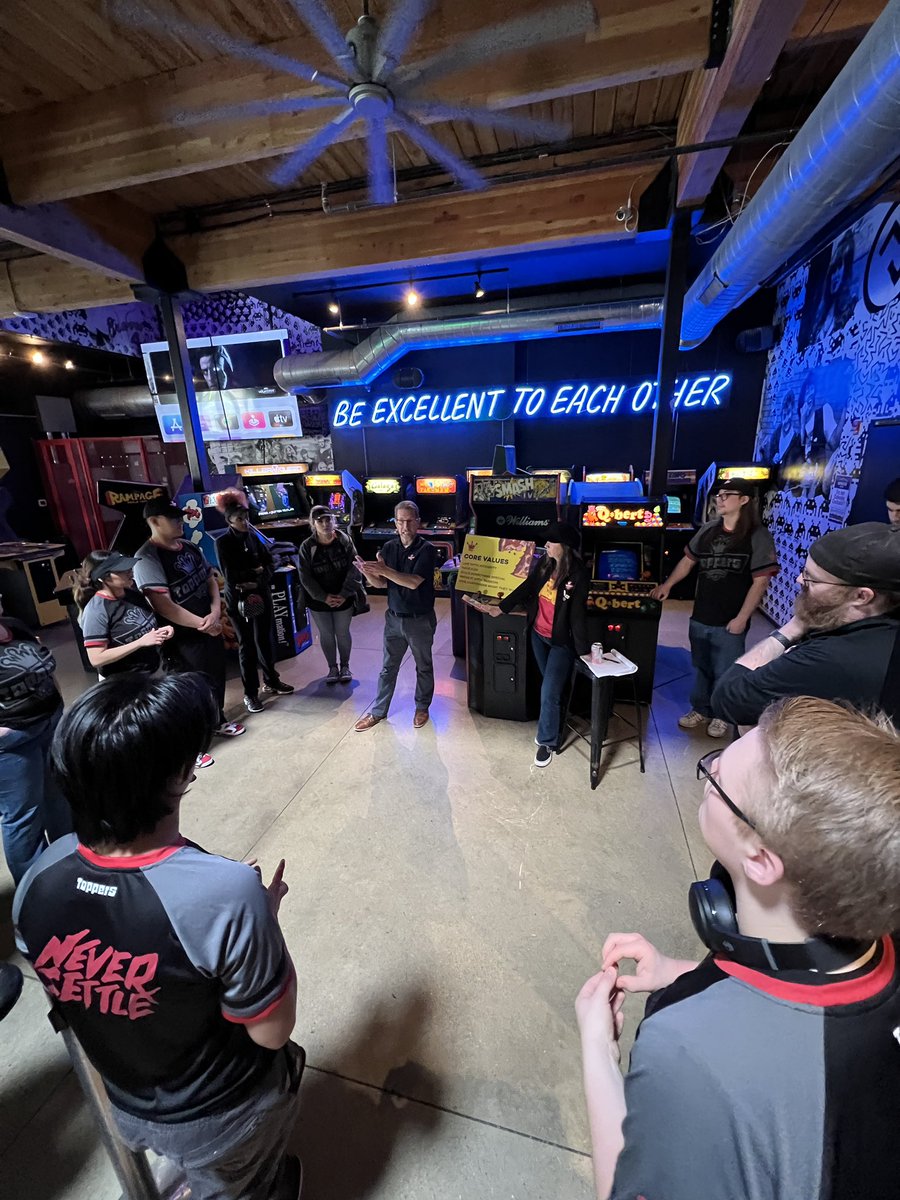 ToPPerScott's tweet photo. Pinball, Qdoba, and quick Town Hall!? Had fun at Milwaukee arcade with team members from Bayview and East side stores!  Stores 57-65 this week on Tour. https://t.co/aKmHB5YrPj