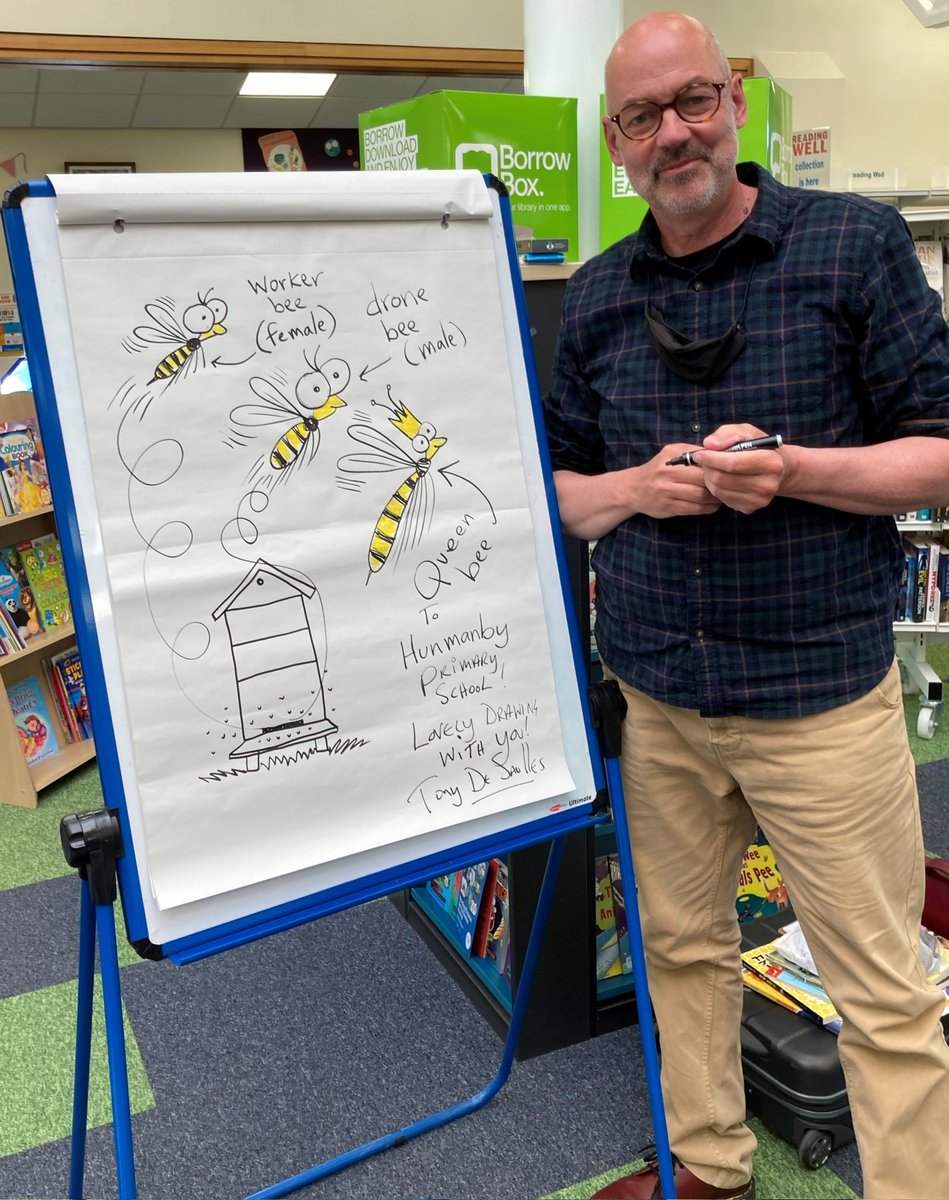 nylibraries's tweet photo. Which was followed by even more HUGE FUN with @TonyDeSaulles over at #Filey with young artists from @HunmanbyPrimary. Thanks everyone for your enthusiasm and brilliant art work #ReadingPictures #ReadingPictures @ASCELUK @libsconnected @ace_national https://t.co/fia1dAm5kI