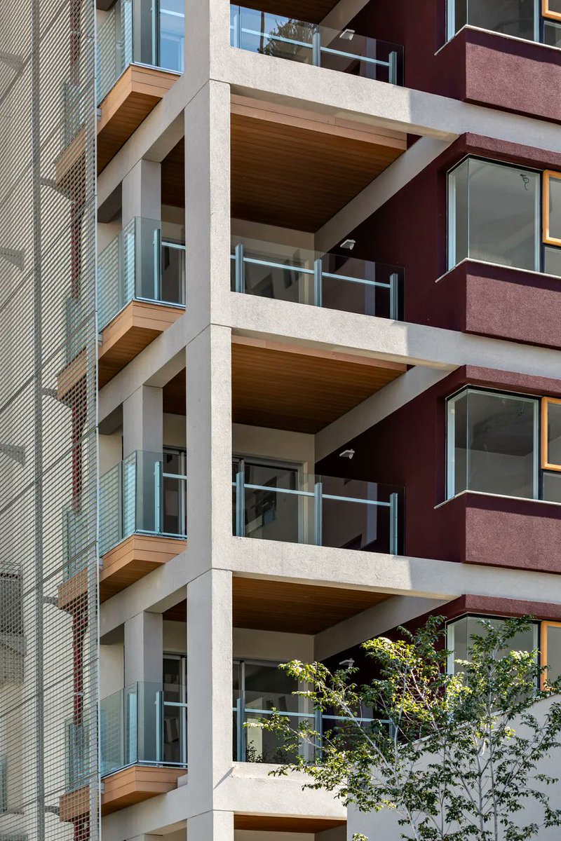 Archello's tweet photo. MOOU Building
by FGMF Architects 
https://t.co/wNfAcPXtvs https://t.co/tV8YiRbKqs