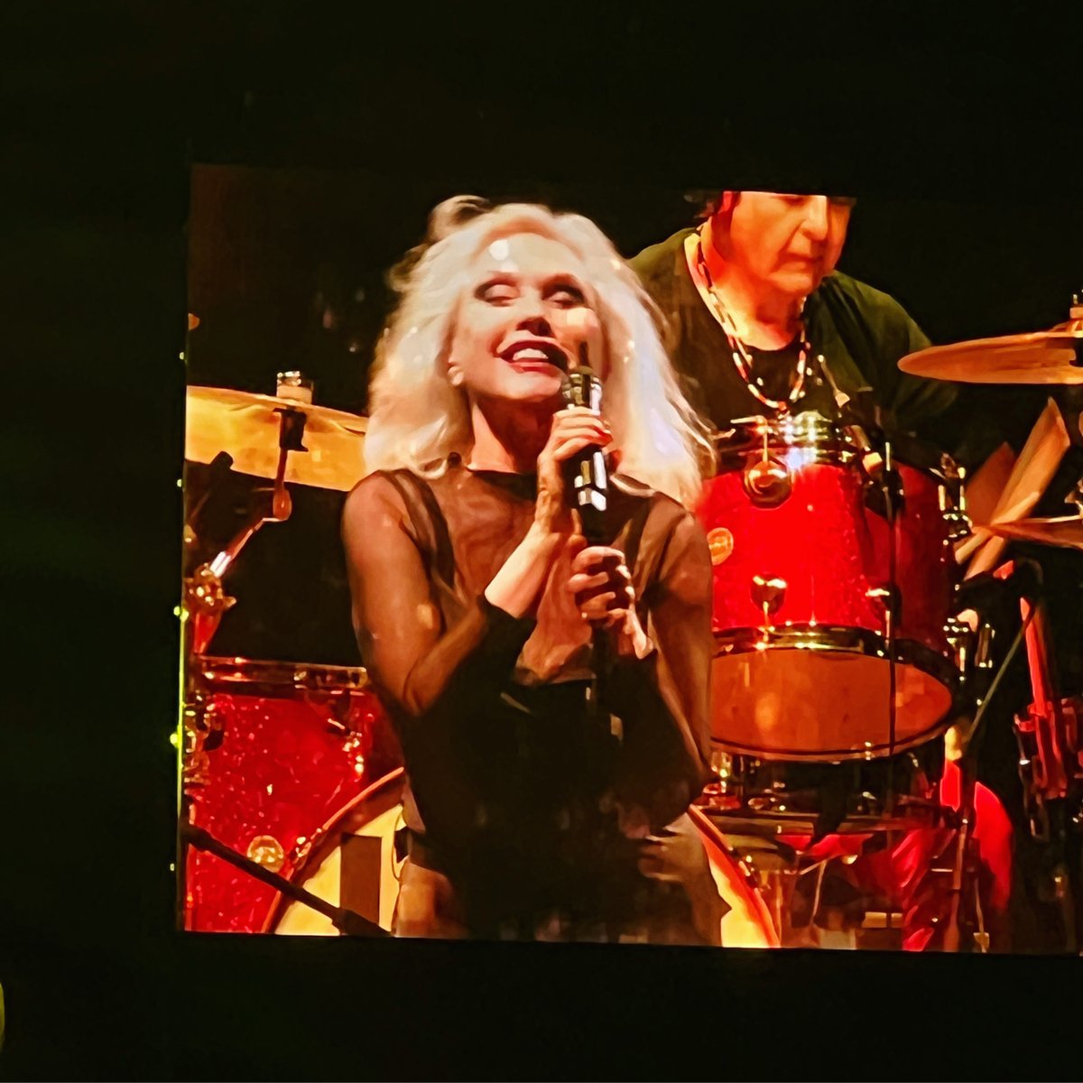 Back in the UK after 5 years away! Thank you to all who joined us. Thanks to our amazing crew/team. Kicking things off in the US this week. 🎆 #AgainstTheOdds 

📷: Neil Lupin, @robrothnyc