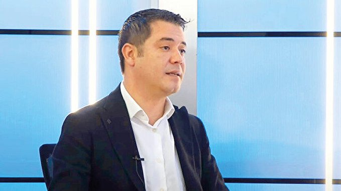 zekibahce's tweet photo. Siz hiç Murat Ongun'dan başka belediye sözcüsü tanıyor musunuz?

3 dönem İBB Başkanlığı yapan Kadir Topbaş'ın sözcüsünü bilen var mı?

Kimdir bu Murat Ongun ? Nedir marifeti ?

25 milyonluk evde oturuyor, 
1 haftalık tatil için 107 bin TL harcıyor.

Kimdir bu, kimim adamı ? https://t.co/I1ghzIZ2U4
