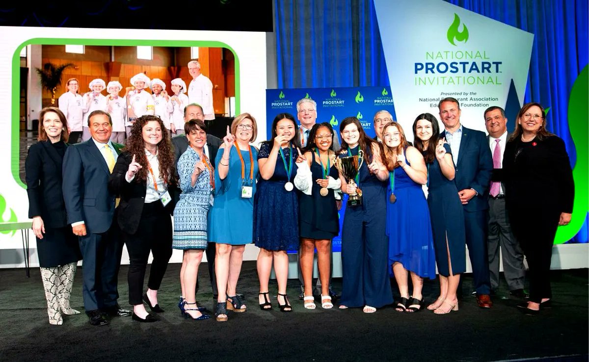 eaterypulse's tweet photo. Delaware, Texas teams shine at 2022 ProStart Invitational in #washingtondc  https://t.co/UUJzDOKu1T #restaurantindustry #restaurantleadership #prostartprogram #npsi2022 #npsi #restaurantnews https://t.co/pc6OdNF1b7