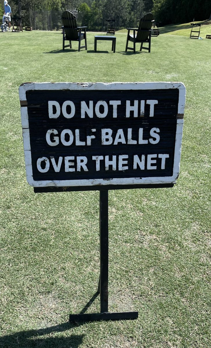 mark_immelman's tweet photo. I wish I could! ๐ฃ ๐
#shortknocker #golf @greenislandcc https://t.co/MtYJJhUprK