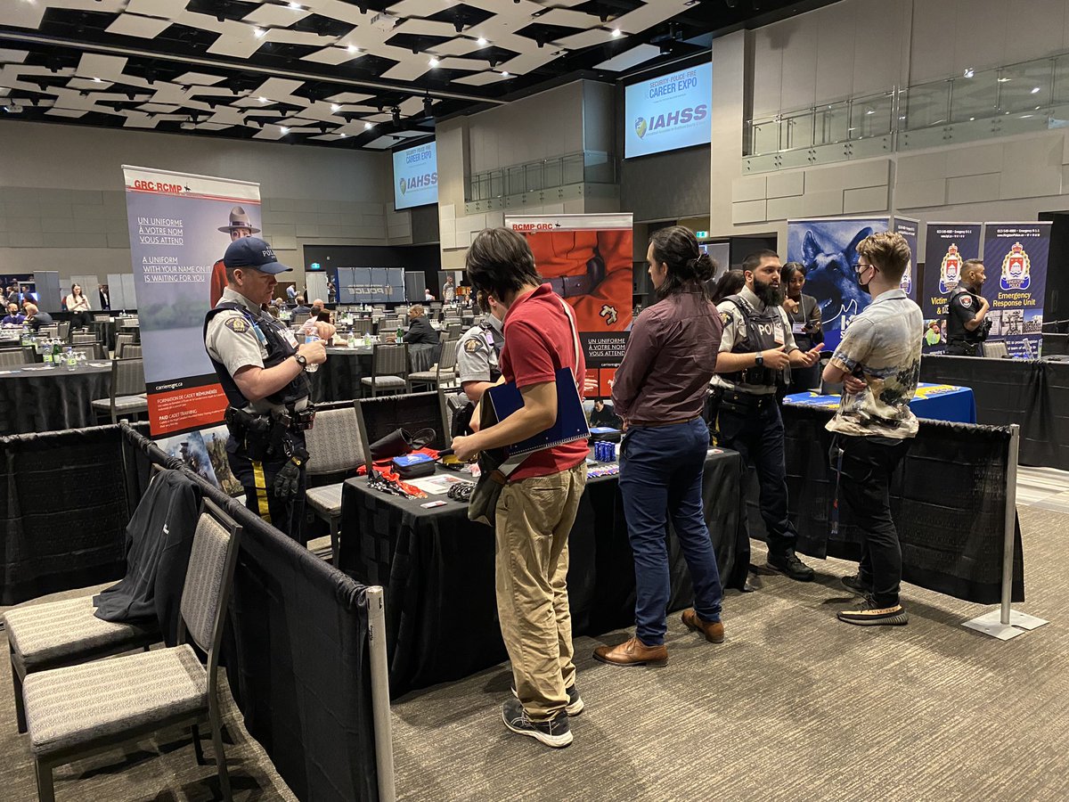 Blue Line EXPO tweet media
