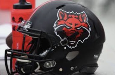 BrooksWright7's tweet photo. After a great conversation with @CoachLovings , I am BLESSED and HONORED to say that I have EARNED my first offer from Arkansas State ❤️🖤@AStateFB @coachsimoneaux @CoachDucote @RecruitLouisian @CHSBRAthletics @CurDogFootball @curdog_recruits @j_clouatre15 @mo_moreau https://t.co/BqetR9PpGm
