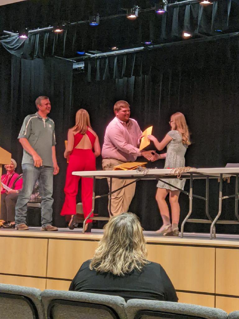schuyler_ffa's tweet photo. Congratulations to seniors, Emma Jedlicka and Makayla Cerny for receiving the FFA scholarship! Each scholarship was worth $1,000! https://t.co/w7bC5CB2yu