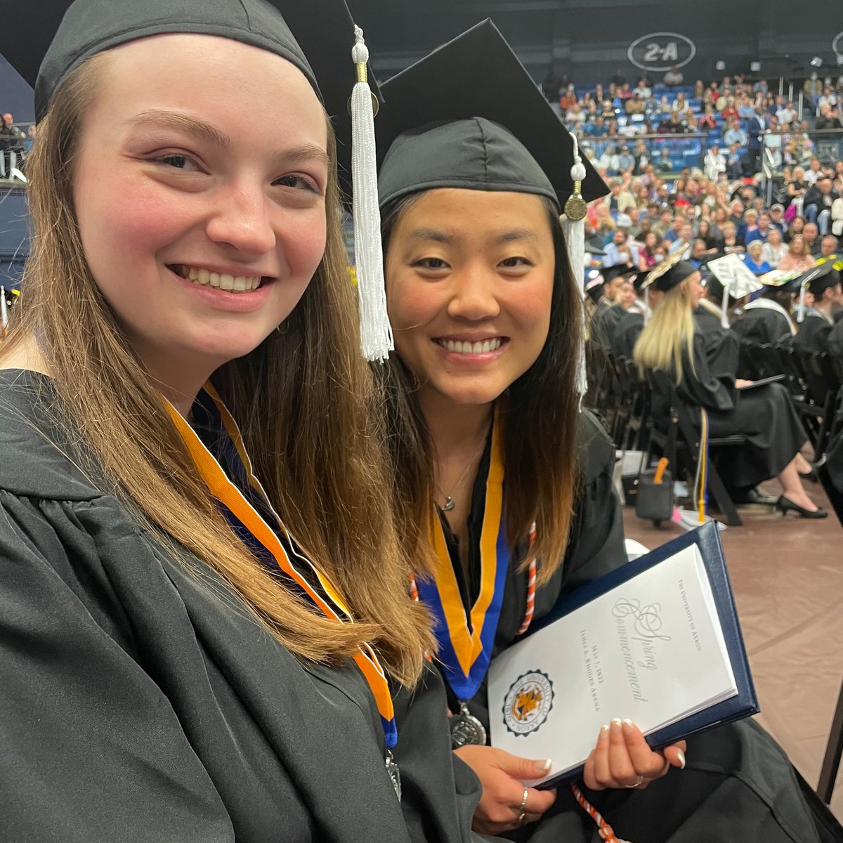 MyersSchoolUA's tweet photo. These best friends are now officially #MyersGrads: Halle McHenry (BA, Art Education) and Ellie Payne (BFA, Jewelry & Metalsmithing). Congratulations! ๐๐๐ฆ
#Spring2022Graduation #ForeverAZip #MadeAtMyers #MyersGrad https://t.co/rzirpcU5Dm