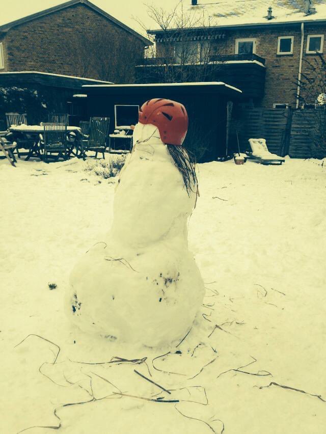 HviidJonas's tweet photo. @finktv2 Lavede ham som snemand for nogle år tilbage.. https://t.co/LxphsoeMIS