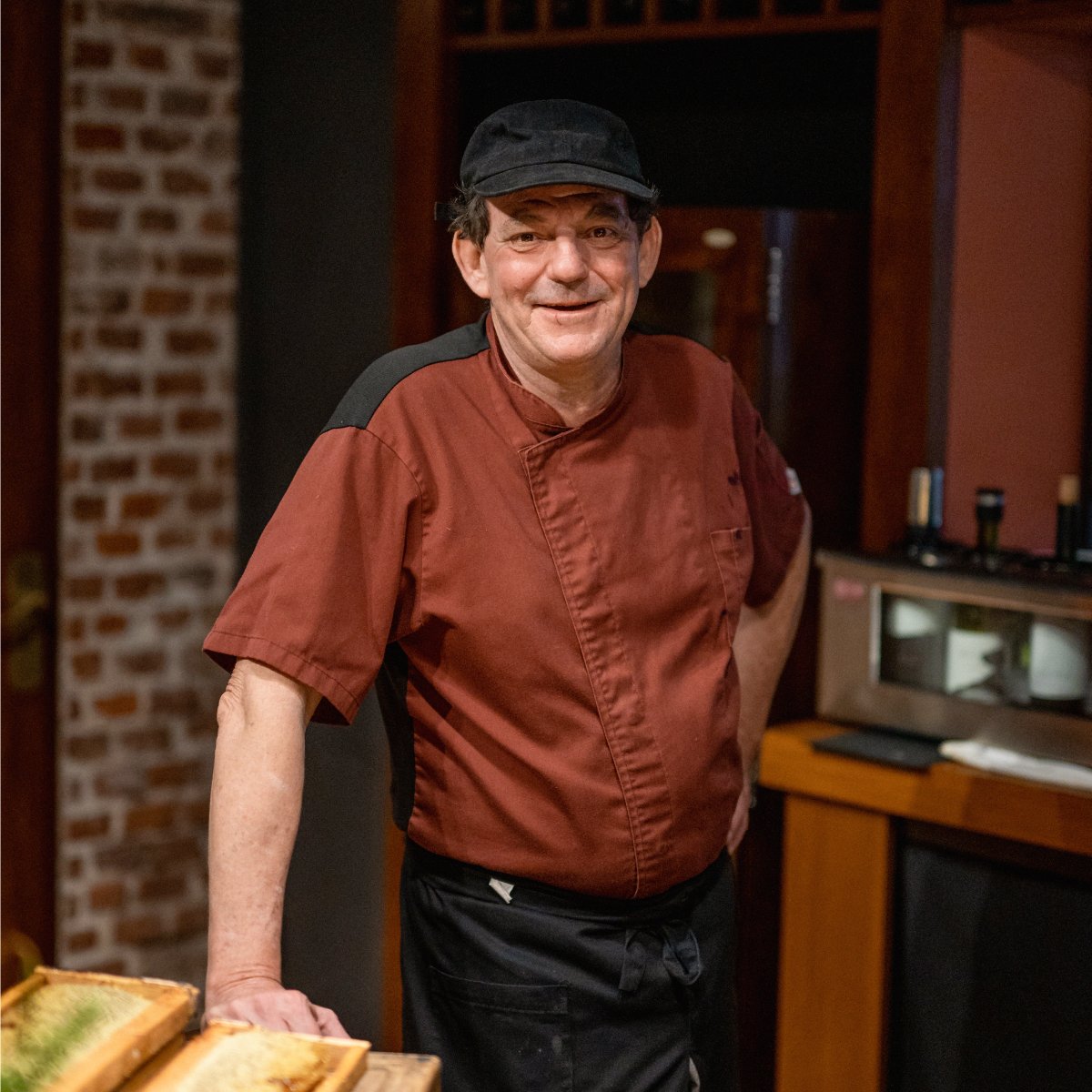 ¿Ya viniste a conocer las preparaciones de Laurent?
¡Reservá tu lugar para almorzar de miércoles a lunes!