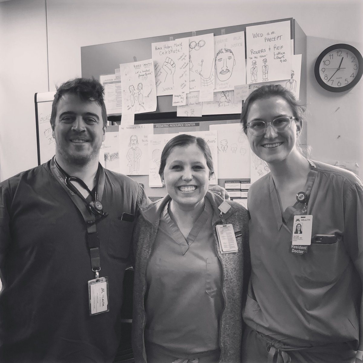 It’s that time of year again- lots of “lasts” as we prepare our grads for their next big adventures. 

📷 Pictured here: our CUHCC residents celebrating clinic rep  🩺, fierce educator/advocate 📑, and all around fab human 💫 Dr. C farewell on her last day in continuity clinic.