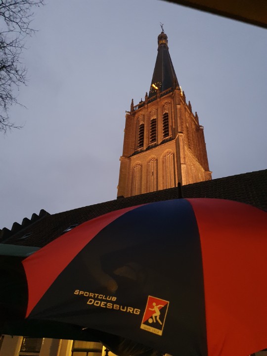 Geweldig nieuws om te melden is dat vanavond Jeroen Damen is toegetreden tot onze sponsorcommissie! 
Wij wensen hem veel succes ! ❤💙 #sc_doesburg