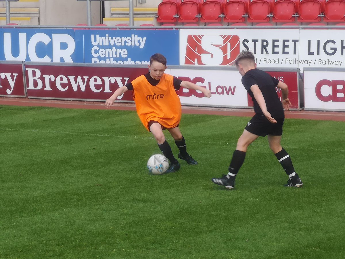 AcademyRUFC's tweet photo. FOUNDATION PHASE | Great way to end the season with a play on the pitch for u8-12s. Thanks to @OfficialRUFC for arranging ⚽️ https://t.co/S3Jy9ILxlN