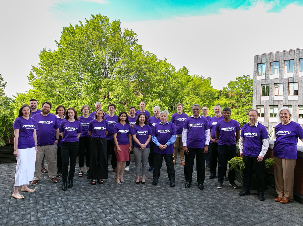 AmrieGrammer's tweet photo. @AmrieAMPEL #AMPEL team in solidarity on #WorldLupusDay https://t.co/DkObCTmItN