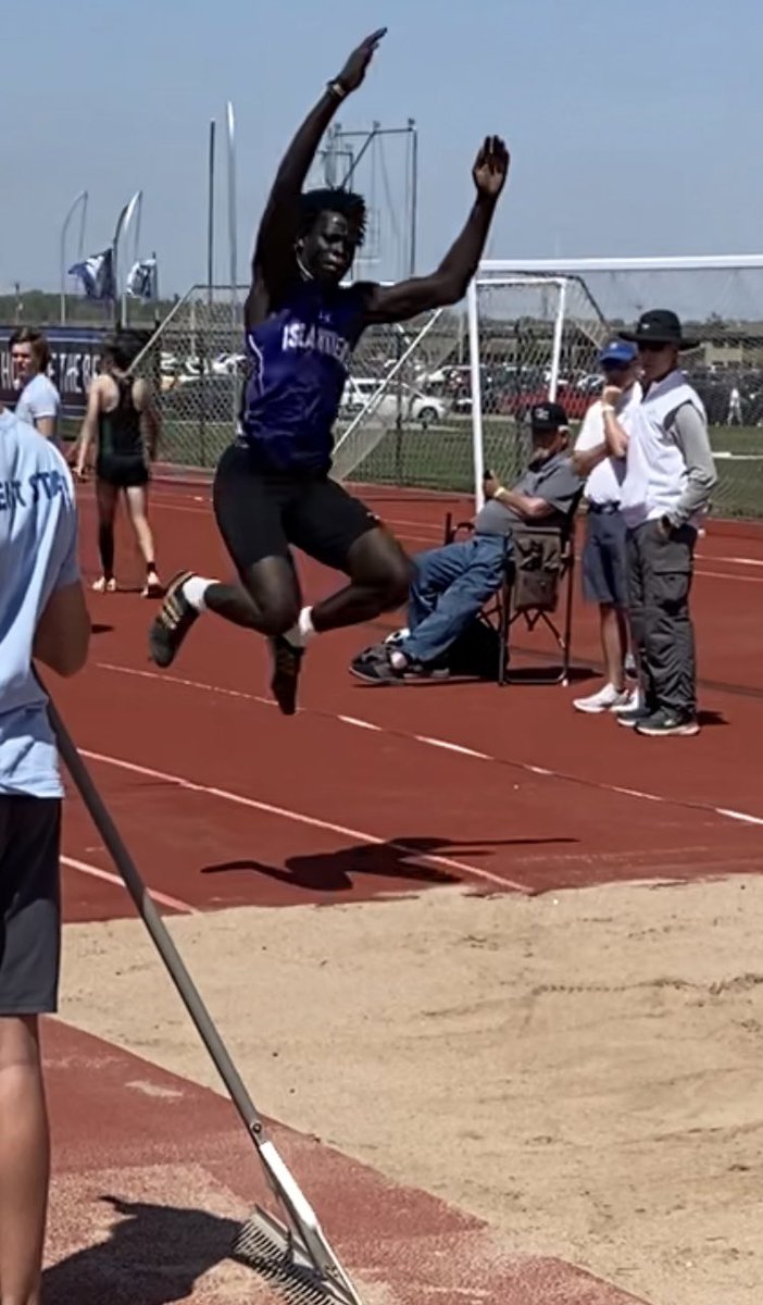 Junior Yiech Wal takes 4th in the Triple Jump (41’3.5) in the A1 District to advance to the State Track Meet. #GITrackNation
<a href="/GishActivities/">WearPurple...BeGold</a>