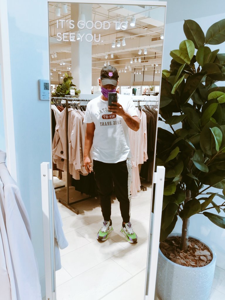 _lilvom's tweet photo. Flow GTA https://t.co/NBmlS6fgMv