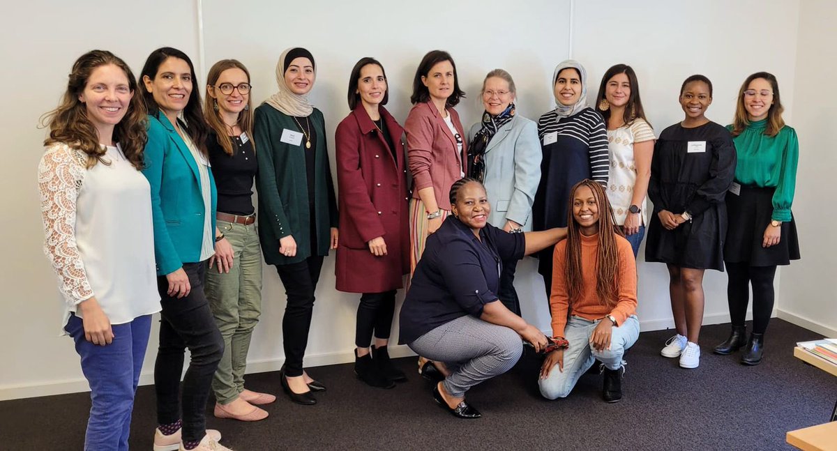 MinEnergia's tweet photo. La ingeniera eléctrica y funcionaria del @MinEnergia, Javiera Ketterer participa en programa de mentoría “Energizando a las Mujeres para Avanzar en la Transición Energética” 🙋♀️⚡️🌎
Iniciativa cuenta con el apoyo de @GlobalWomensNet @giz_gmbh @BMWK 🙌✅ https://t.co/rcg1u4FEF5