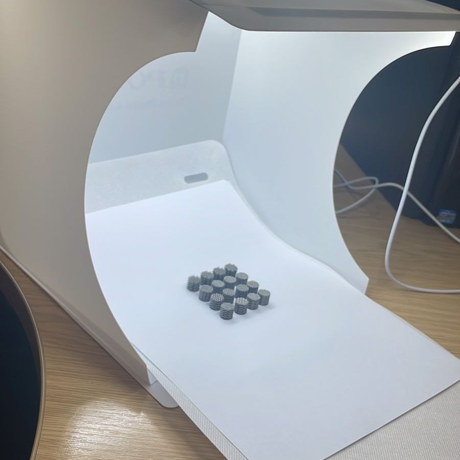 MoatazAttallah's tweet photo. I always ask my students to take good clear pictures of their samples/builds. My clever student @ErsozTt has been using a clever light box/photography setup, which has been so helpful in creating lovely images without fancy equipment. 
@DinaMFouad took lovely images using it! https://t.co/H70ZhZlrn1