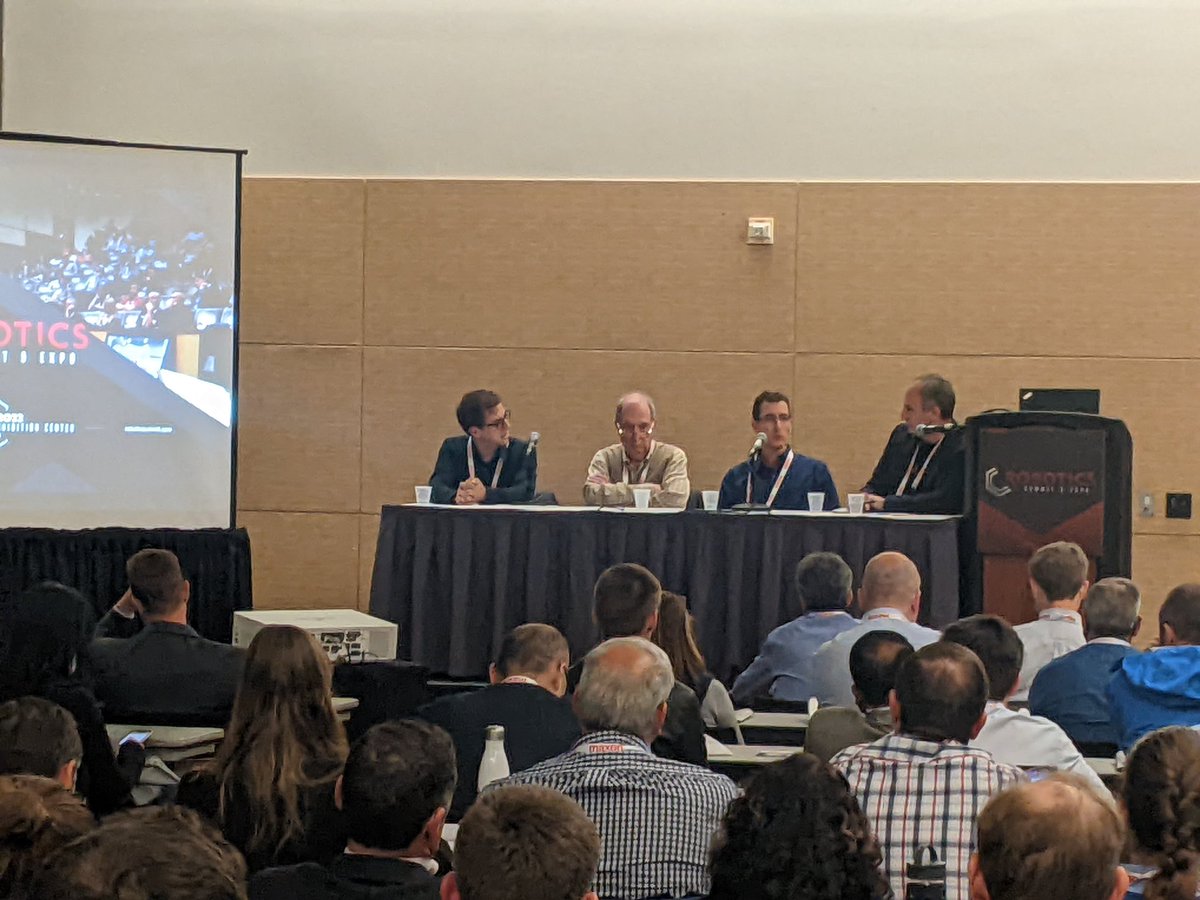 Check out @rodtwitzky of @TangramVision moderating a standing-room-only panel on Innovations in Sensors, Sensing, and Robot Vision at the @Robotics_Summit! #robotics #everythingInModeration