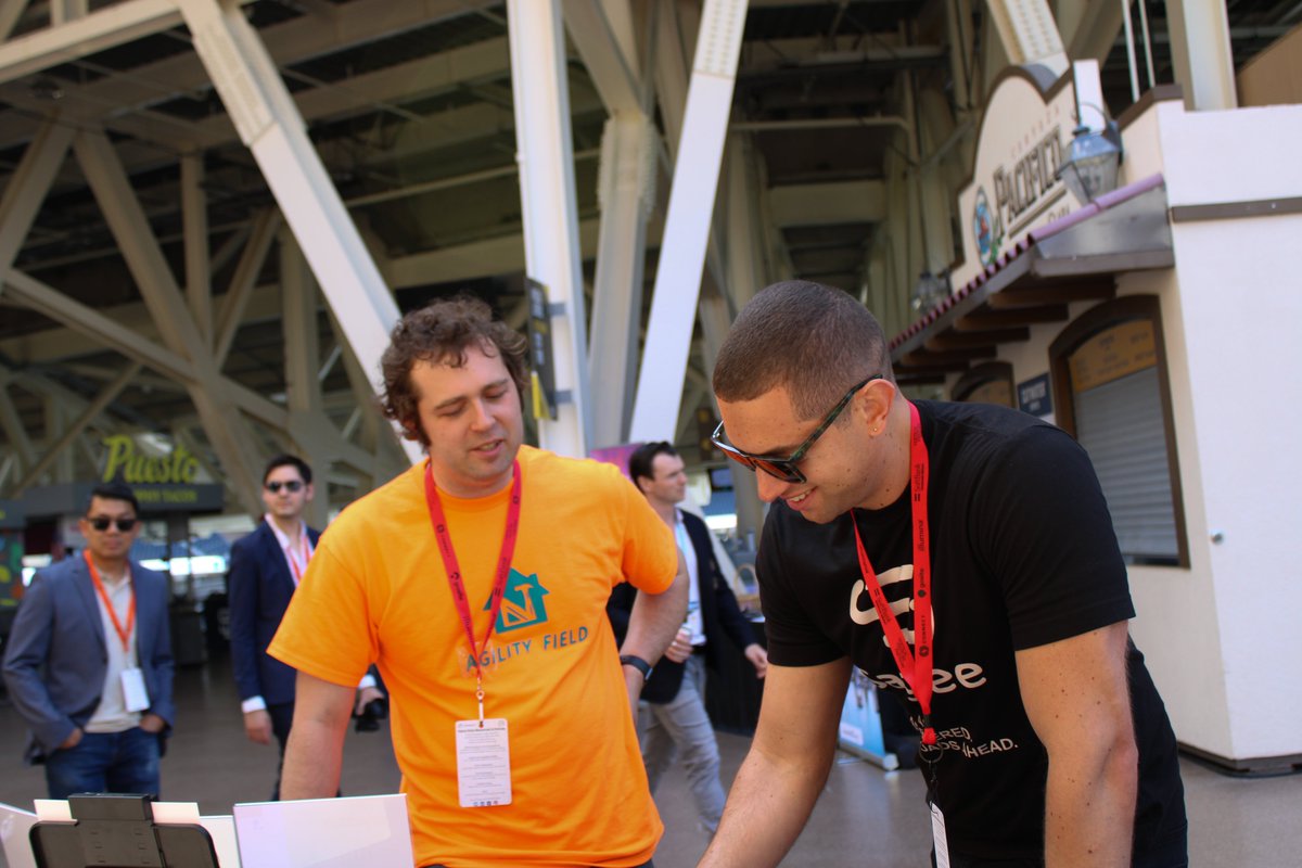 REC_SDMiramar's tweet photo. Filipe Brito CEO and Founder of @Sagwee, an AI traffic safety management platform, and @REC_SDMiramar student founder at @CONNECTinSD 's Innovation Day at Petco Park #fivetenthirty. https://t.co/XMIXIEKgIQ
