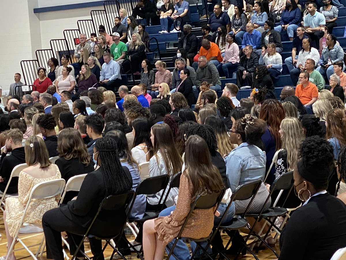 TekSteph's tweet photo. Proud teacher- where I am no longer their teacher - I can’t help but beam with pride. These Ss have had a lot thrown at them these last two years-but #NCCVTworks! #seniorrec @St_GeorgesTHS @shanta_reynolds @NCCVoTech @Supt_Jones @MrJermaineW @ChadHarrisonSG https://t.co/Vwue2WfEEf