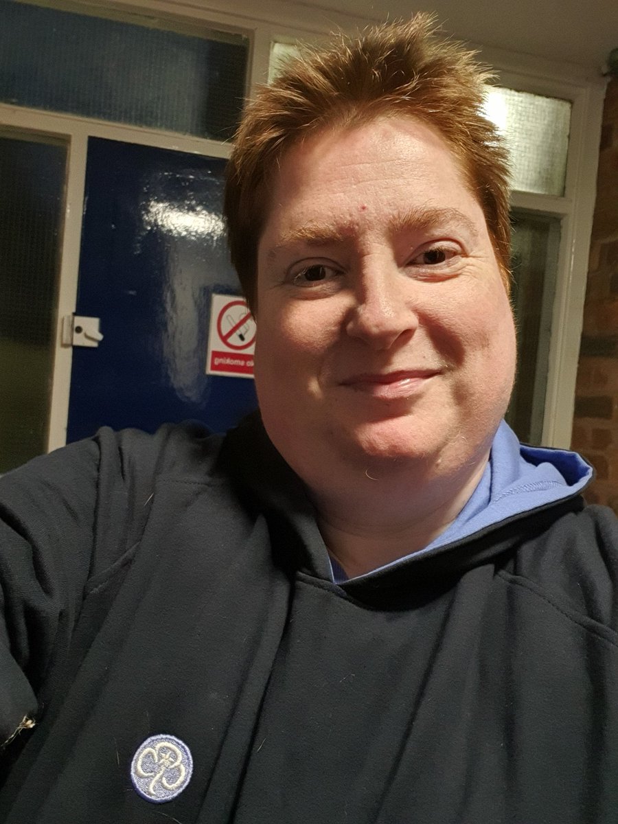 EmKArmstrong21's tweet photo. Tired happy Em tonight! Dbs sorted, we made lava lamps and liquid rainbows (the colours not the little people) tonight.. Girls can do STEM ππ #happyguider #tiredguider #leaderintraining #thisgirlcan @girlguiding @Girlguiding_NWE @GirlguidingCF https://t.co/dhDACheVky