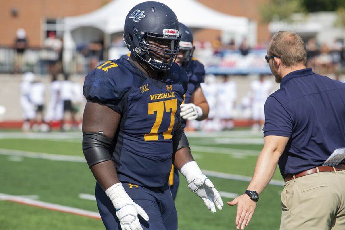 Showtime_Brann's tweet photo. Blessed to receive an offer from Merrimack @CoachDanCurran @CoachMcGregor @DenocD @luke_casey3 @tanksdaman2 https://t.co/E557V895ly