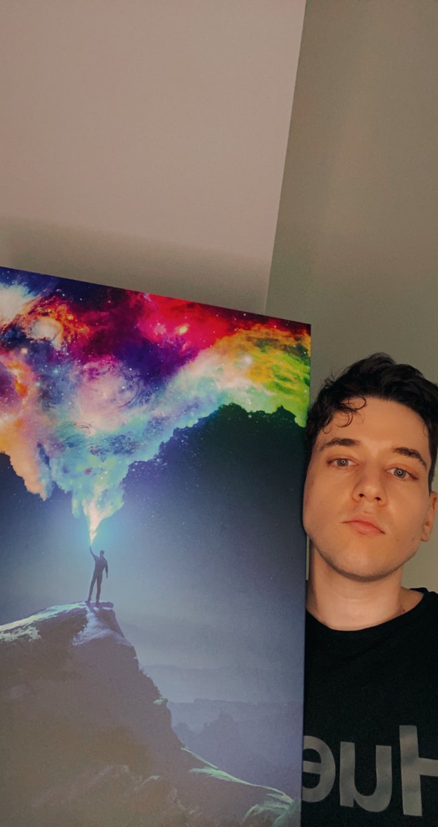 PerfectoWoW's tweet photo. Big thanks to @Displate for sending me their cool metal posters to decorate the walls of my new apartment. Getting pictures of them on my own proven to be too difficult😂 
Get yours now at https://t.co/TMQZ5EVtUF

#AD https://t.co/IhQdiu4mSG