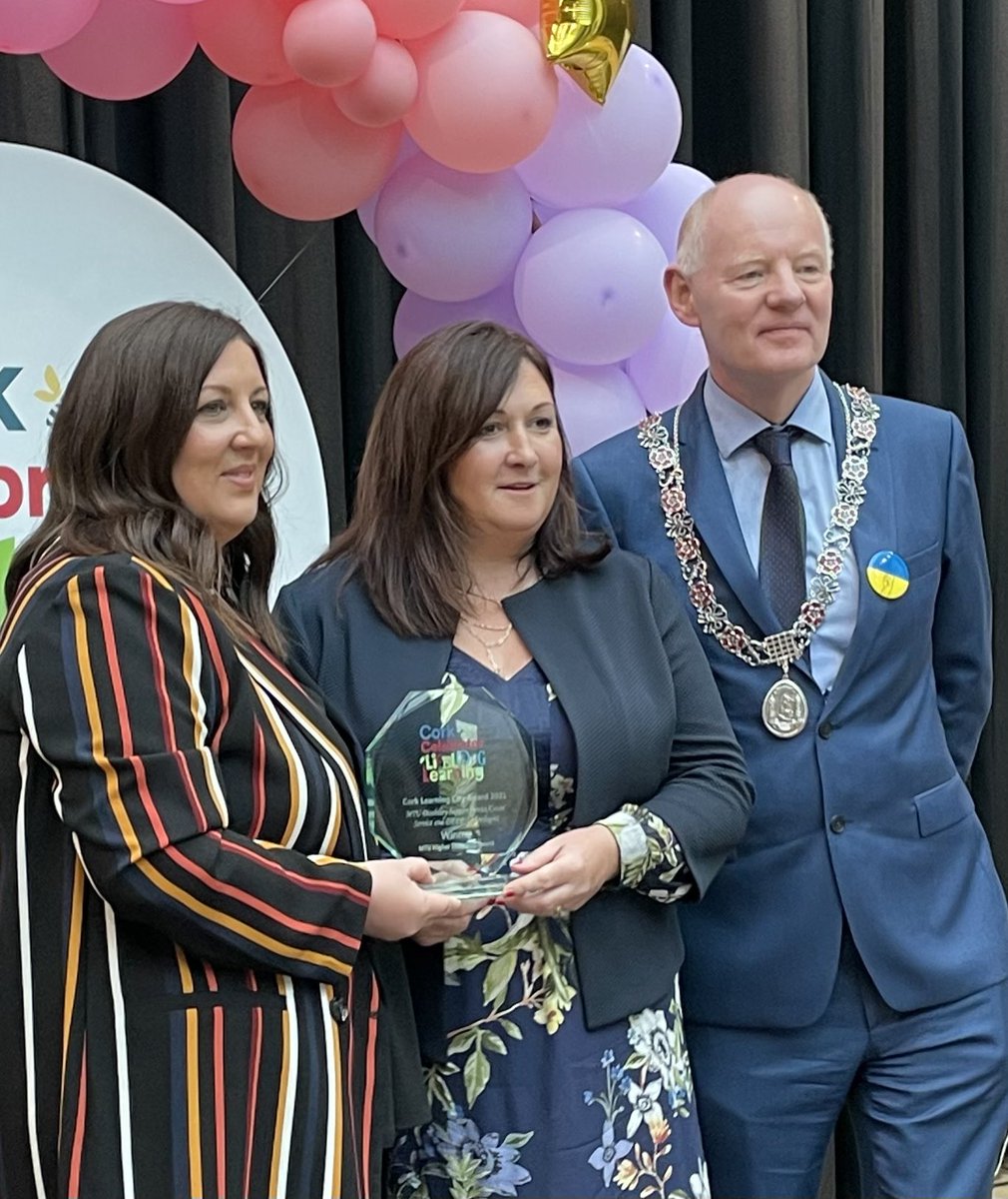 laura___coleman's tweet photo. Delighted to accept The Higher Education Award at #corkloveslearning awards this evening with my colleague @OlgaMit7347 for #ReadySteadyWork @DellTechIreland @MTUCareersCork @MTUCork_DSS https://t.co/VuVWIvd1OE