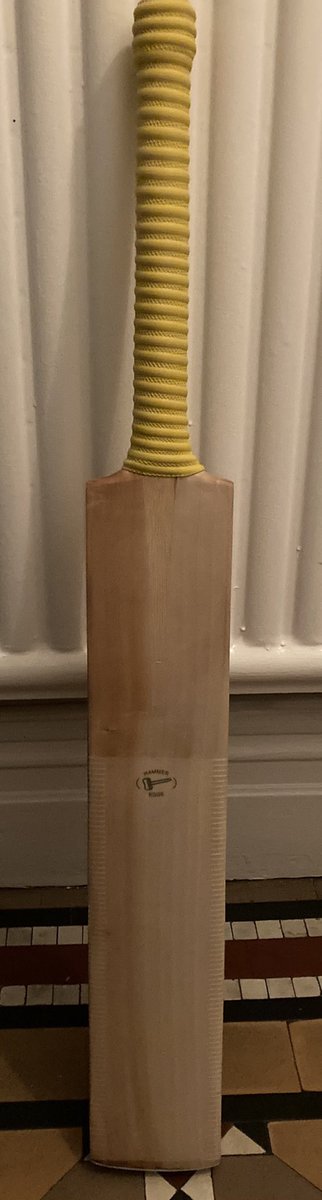 RampCricket's tweet photo. Refurb done. Glued a large crack in the shoulder, sanded, waxed, new grip, anti scuff sheet and toe guard @OswestryCC https://t.co/vkZ179DI7o