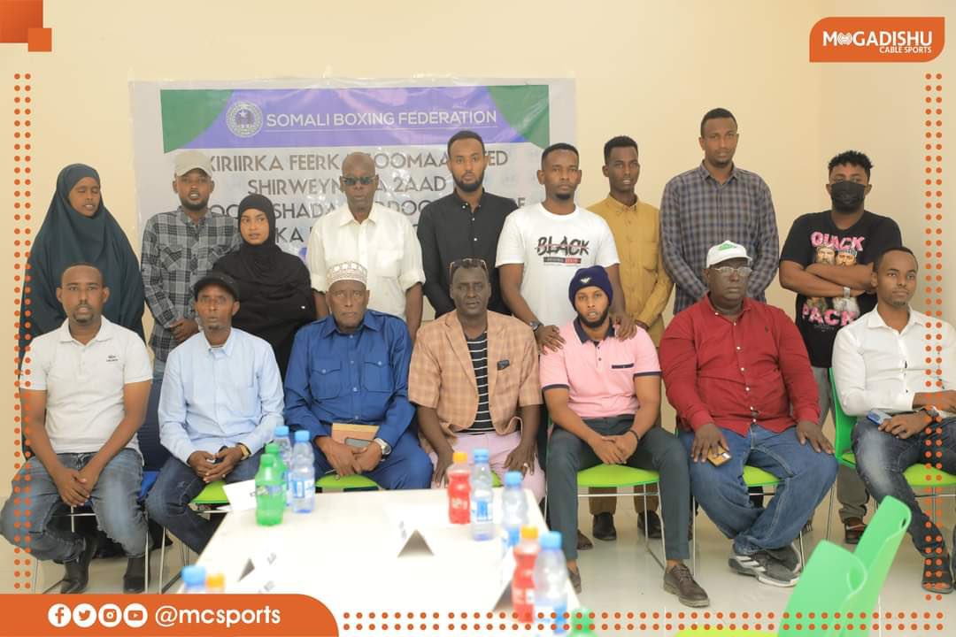 AbdiazizYouth's tweet photo. We hosted the @SomaliBoxing elections at our center.
#AYCVisit
#somaliboxingfedration https://t.co/8uCZNuTiOs
