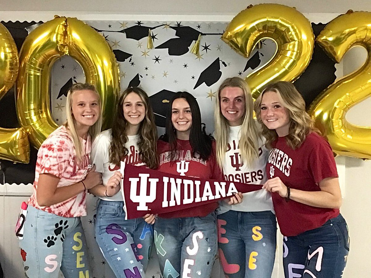 WHS_Student_Svc's tweet photo. More senior signing day fun! #PantherPride #ClassOf2022 https://t.co/NEwgGaUZZG
