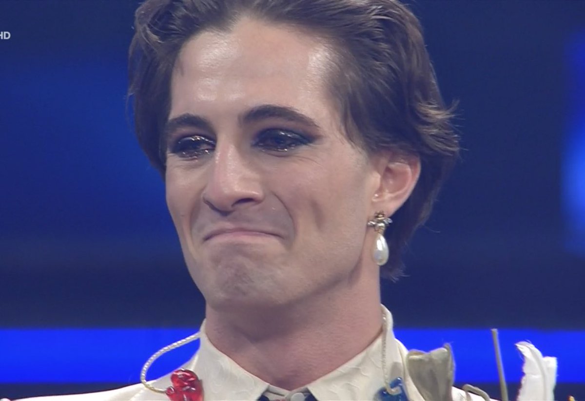 portamivialou's tweet photo. gli stranieri stanno dicendo che l’Eurovision in Italia li fa sentire a casa anche se non sono italiani 

#EUROVISION https://t.co/kSQJUtcvzr