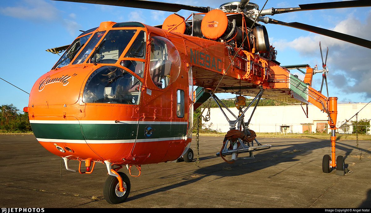 thesnowbirds's tweet photo. Although not listed in SWCC orders for the #JosephineFire, "Camille," Erickson's S-64 AirCrane N159AC is hard at work on the incident. https://t.co/Ufo3YKvAOh
