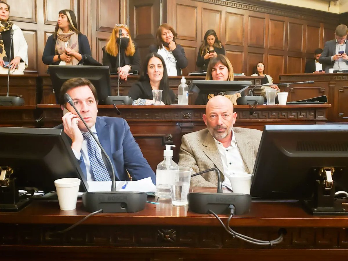 AleBarro5's tweet photo. 🏛| Cumpliendo con nuestra labor legislativa . La senadora Hilda Rosa Quiroga  solicitó más especialidades médicas para Malargüe. Insistiendo en este tema importante, acompaño en el pedido a la legisladora. 
@LegislaturaMdz https://t.co/tEN9CzHsPM