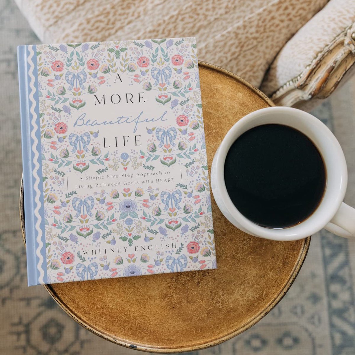 jenifermetzger's tweet photo. Today on the blog I’m reviewing Whitney English’s new book A More Beautiful Life https://t.co/eBNQfezzF4
#amorebeautifullife #goalsetting #balancedlife https://t.co/1tiXFmaFvG