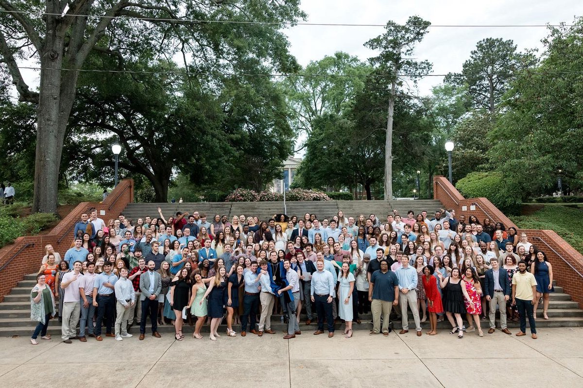 Blake Thompson tweet media