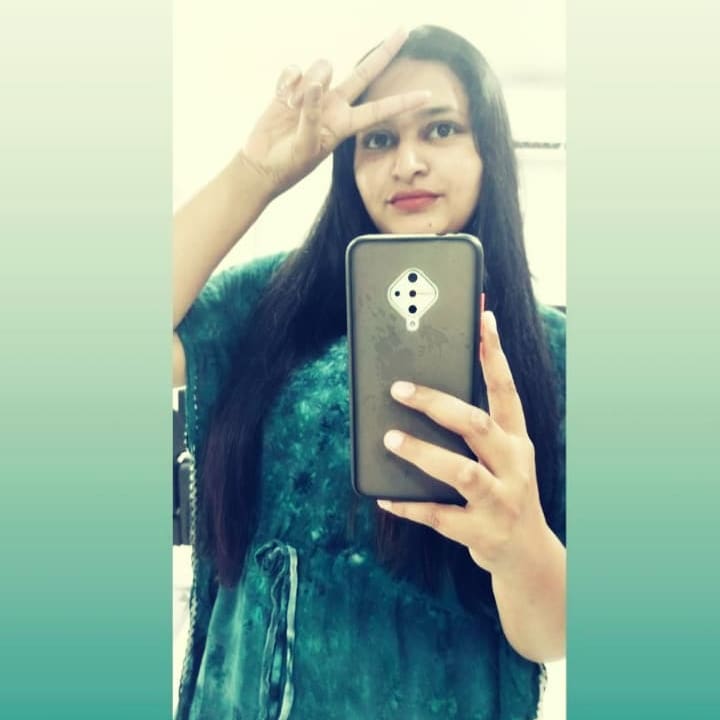 priya_dat's tweet photo. #NewProfilePic https://t.co/dF18XVV9bP