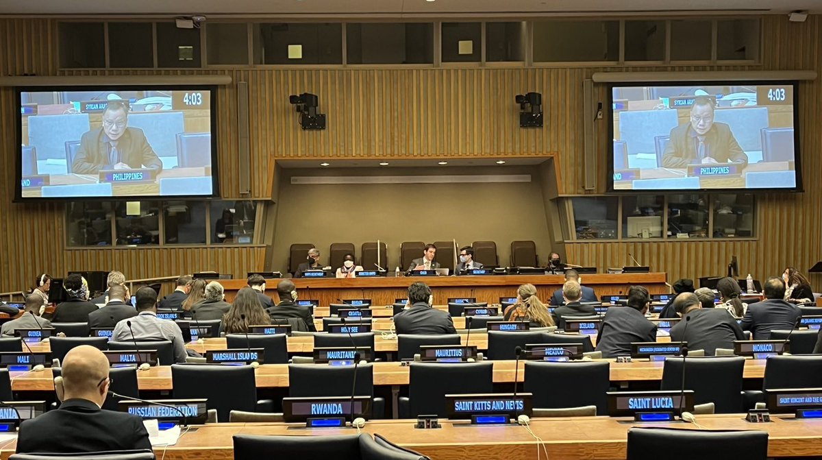 PHMissionNY's tweet photo. 🇵🇭DENR Director Tirso P. Parian Jr @UNFF17 reaffirms PH’s commitment and active engagement in achieving the targets of the UN Strategic Plan for Forests #UNSPF #forests #2030Agenda @teddyboylocsin @DFAPHL @DENROfficial https://t.co/yDNTK964S5