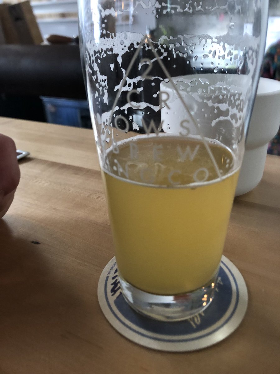 EricoTheriault's tweet photo. A glass of @2CrowsBrewing beer before the ZZ Top &amp; Cheap Trick concert….
🍺 🦅 
#ZZTop 
#2CrowsBrewing #Halifax https://t.co/xC7GpyQl5C