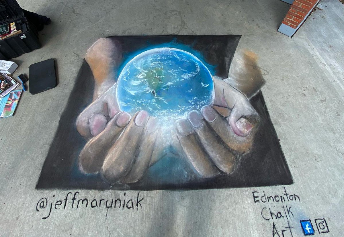 ArtChalk's tweet photo. Forgot to post this Earth Day piece I did a bit ago. https://t.co/S0YFPOL5OA