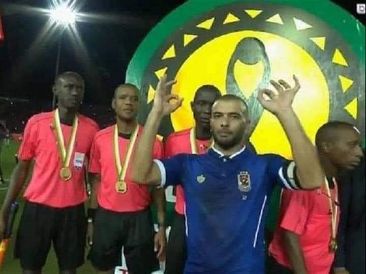 القصة من زمان 🤬

#CafStinks