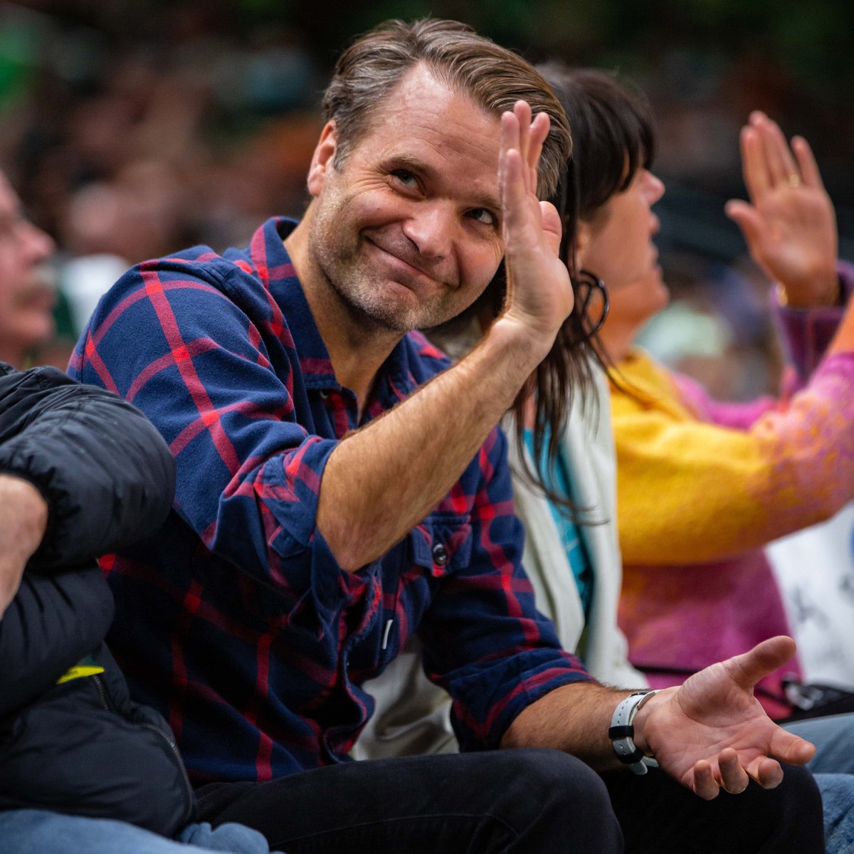 Do206's tweet photo. A night studded with ✨ @willtrogdon got some shots of the shots at last Friday's @seattlestorm home opener. See all their games @ClimateArena here: https://t.co/YB3L7bwj3j
#seattlestorm #TakeCover #WNBA #seattlestars #seattlesports #dostuffmore #seattle #pnwlife https://t.co/ySXdzkgMBD