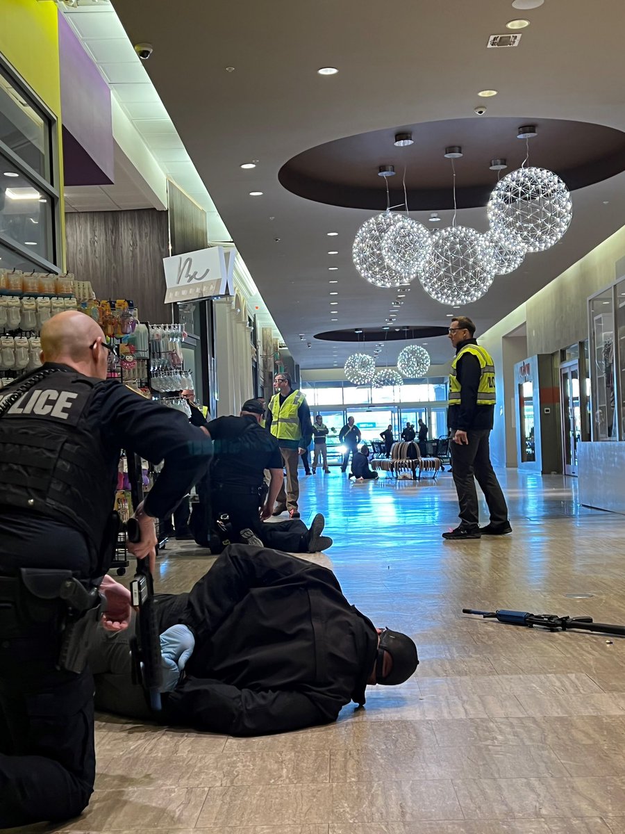 RPD #ActiveShooter Drill <a href="/Evergreenkoshe1/">Evergreen Kosher</a> Real life scenarios w/rescue integration. We train to keep our community safe. Special thanks to our participating partners: <a href="/townoframapo/">Town of Ramapo</a> <a href="/ChaverimRocklnd/">Chaverim Of Rockland</a> <a href="/RHatzoloh/">Rockland Hatzoloh</a> <a href="/SpringHillEMS/">Spring Hill Community Ambulance Corps</a> #FaistAmbulance #RocklandParamedics