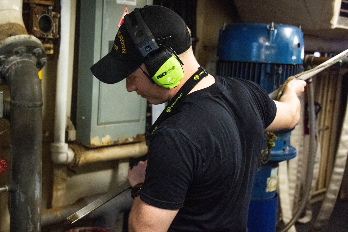 HMCS/NCSM Saskatoon tweet media