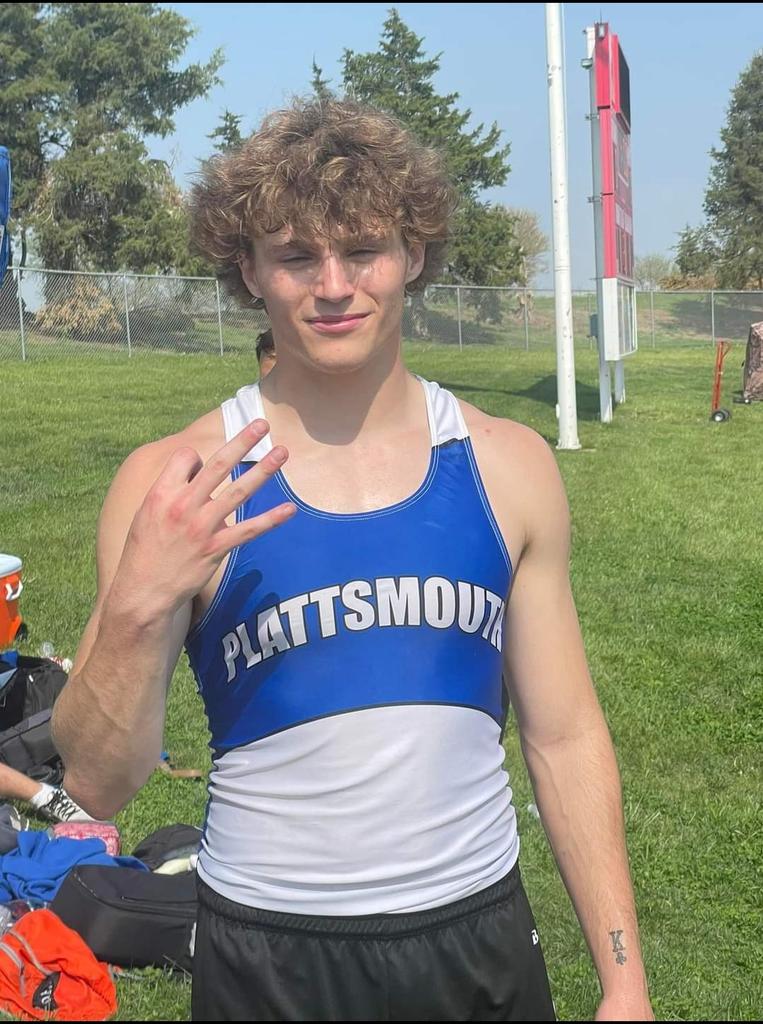 PHSBlueTrack's tweet photo. 3rd Place Finish for Clyde Hinton in the 100 earning his spot at State! #prnation https://t.co/Tzv46GsN4v