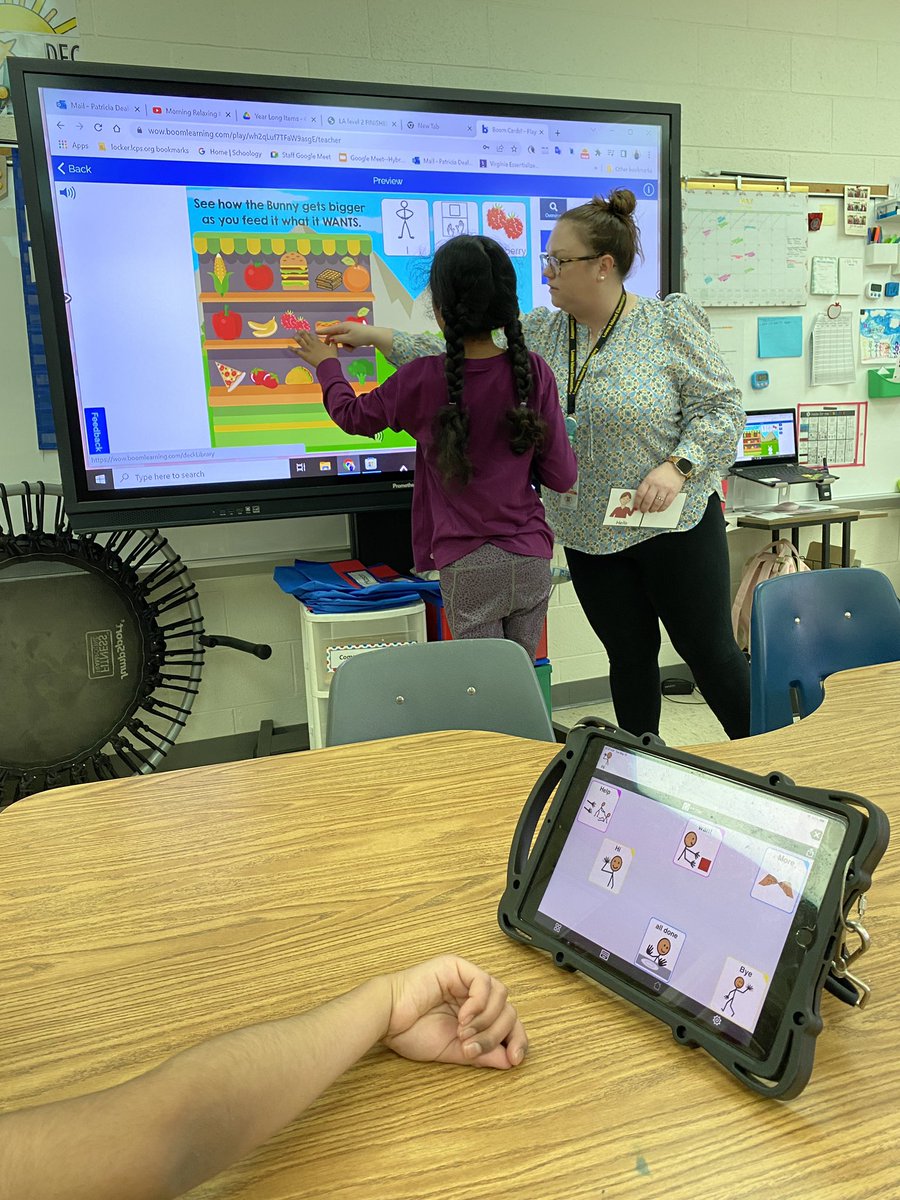 DealePatricia's tweet photo. We love speech time with Mrs Creagh and Boomcards!
#SpottedatLOW #groupspeech https://t.co/YewBUblmPj